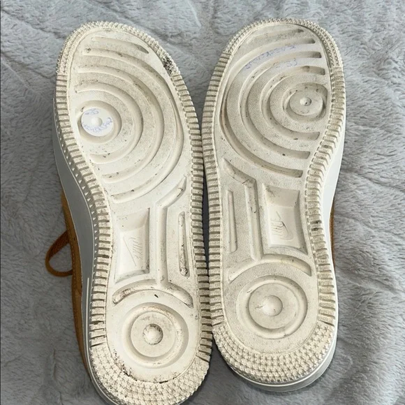 Nike Air Force 1 Low Sage, Women’s Size 8 - Picture 10 of 11
